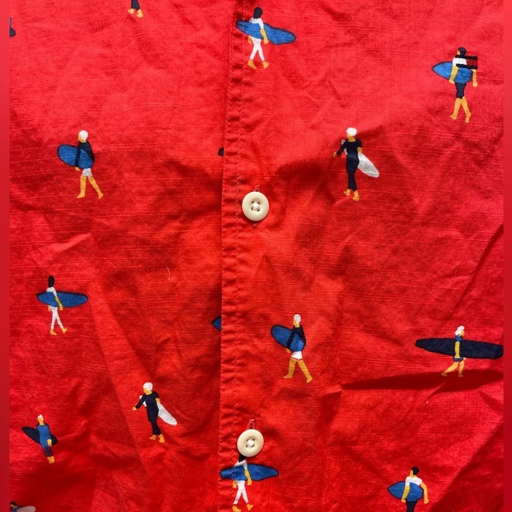 🔥🏄🏻‍♂️TOMMY HILFIGER button up red shirt w/ surfer print. Size L. Like new‼️ - Picture 5 of 9